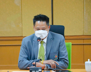 ผู้ช่วยศาสตราจารย์ ดร.นเรศ ขันธะรี คณบดีคณะครุศาสตร์